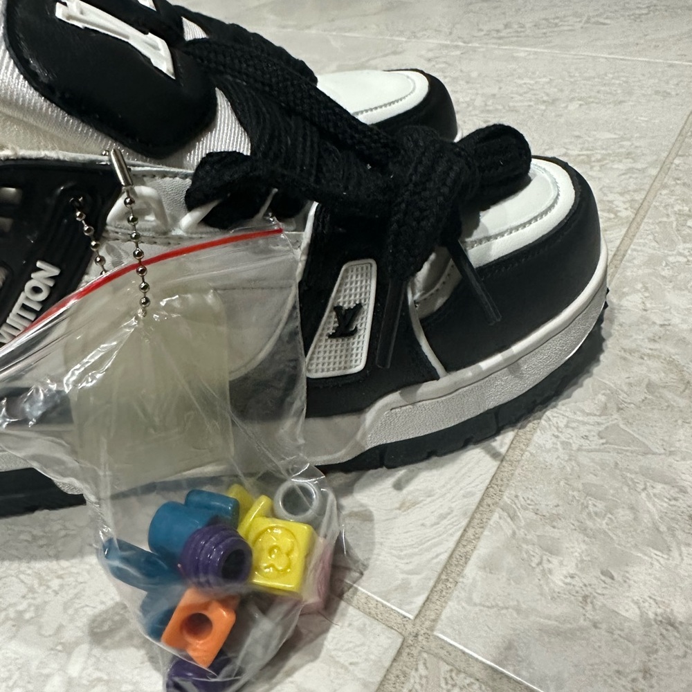 Louis Vuitton Donkey Fat Shoes